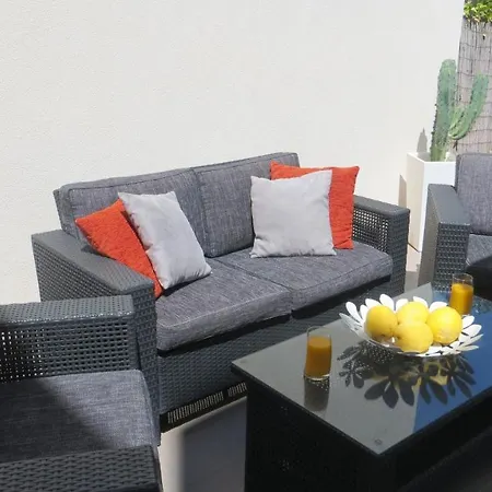 2 Bedrooms With Private Pool Enclosed Garden And Wifi At 8 Km Away From The Villa *