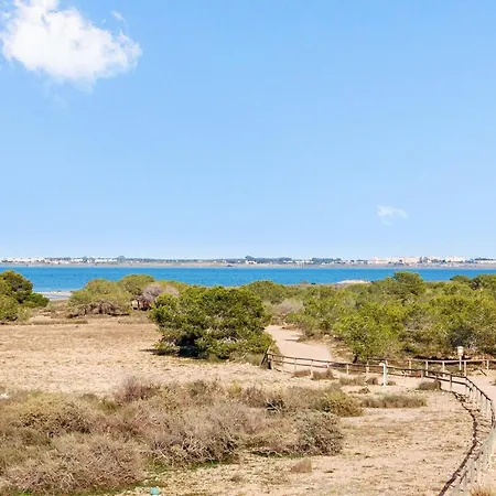 2 Bedrooms With Private Pool Enclosed Garden And Wifi At 8 Km Away From The